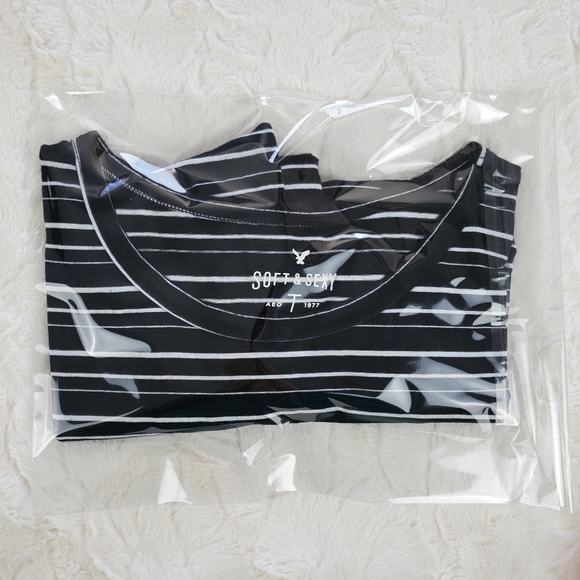 AEO American Eagle Soft & Sexy Striped Long Sleeve Black and White Top, Size XS - Picture 7 of 7